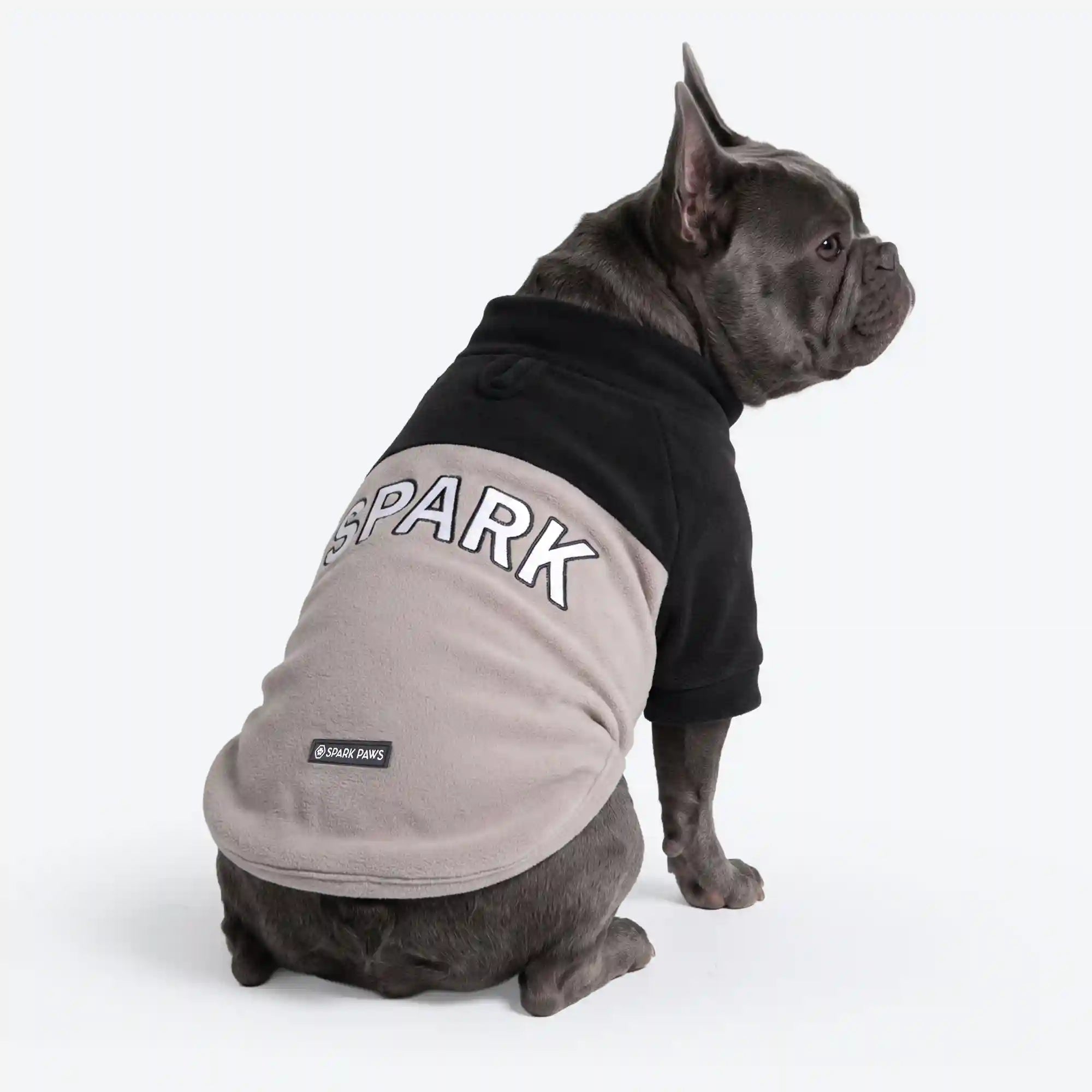 sparkpawsmaut.com